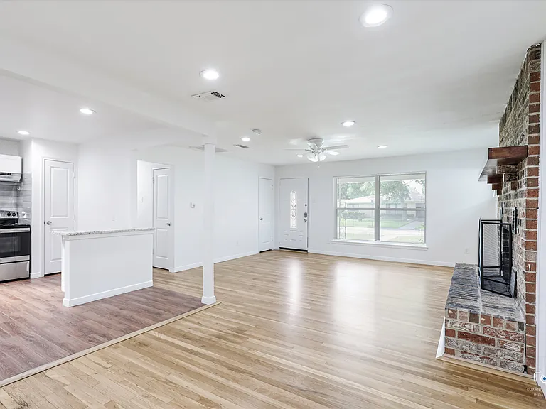 7301 Turner Ter — Photo 11