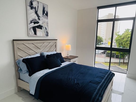 5th image of 357 N Royal Poinciana Blvd #321