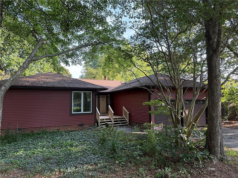 2nd image of 223 Yorktown Rd