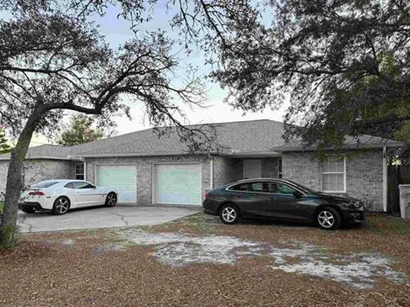 8547-8549 Laredo St, Navarre, FL 32566