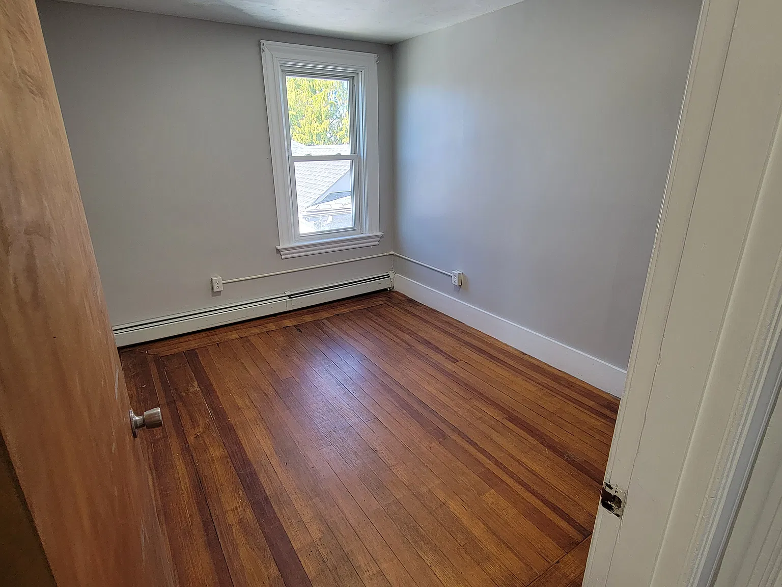 3 bed, $2,300 — Photo 4