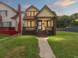 15828 Santa Rosa Dr, Detroit, MI 48238