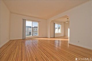 3rd image of 2510 39th Ave