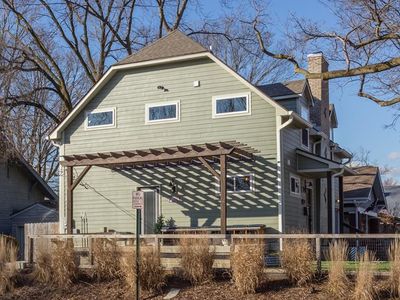 730 E 46th St, Indianapolis, IN, 46205