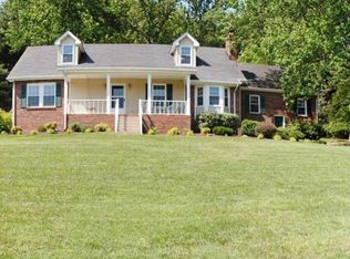 1516 Hidden Meadow Dr, Cottontown, TN 37048