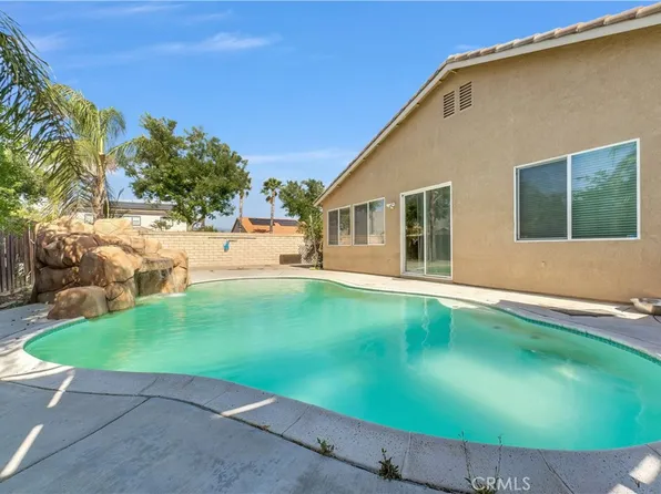 1105 Sykes Dr, San Jacinto, CA 92582
