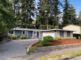 16210 NE 19th Pl, Bellevue, WA 98008