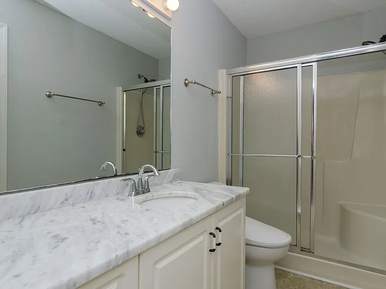 717 Sloop Pointe Ln — Photo 25