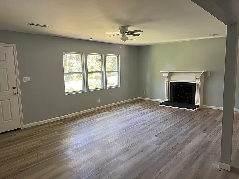 1490 Highway 195 — Photo 8