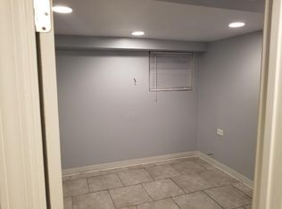 2841 N Kenneth Ave, Chicago, IL 60641