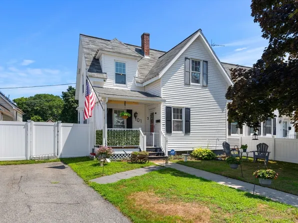 101 Arnold St, Methuen, MA 01844