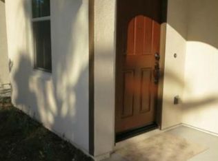 827 East Promenade, Azusa, CA 91702