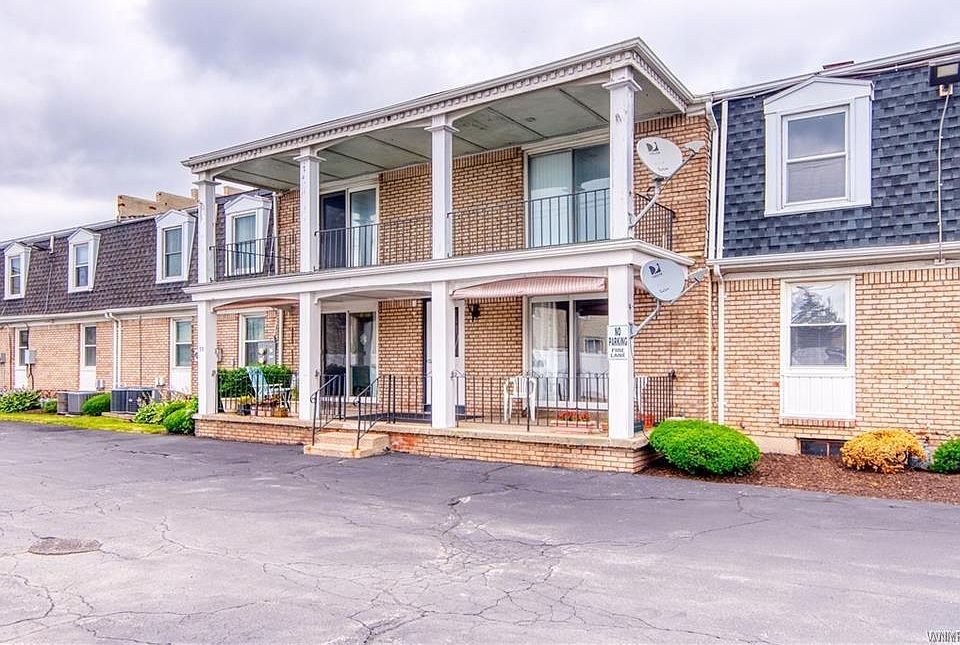 1st image of 73 Henel Ave APT 6