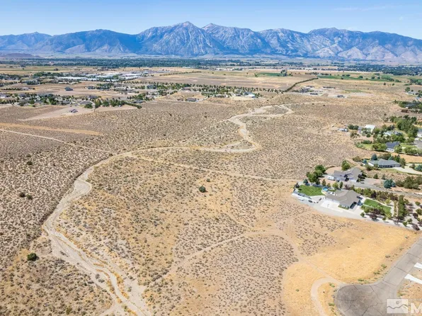 1911 Janelle Ct, Gardnerville, NV 89410