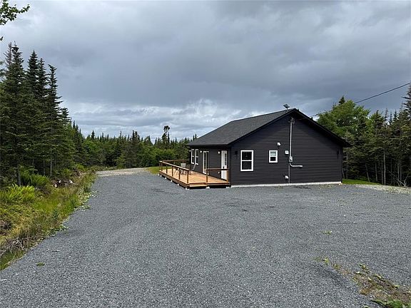 3rd image of 120A Main Road