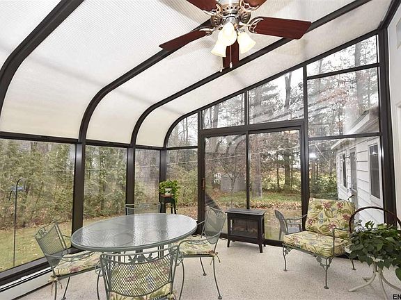 2nd image of 24 Greenlea Dr