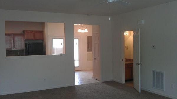 2nd image of 2813 Sandersville Rd Unit 113