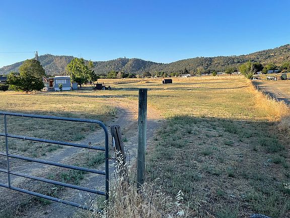4th image of 29119 Watercress Ln