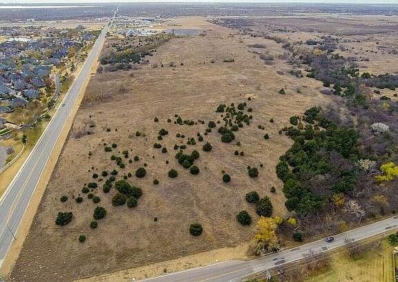 5th image of 150TH And North Macarthur- Sw Corner- 11 Ac