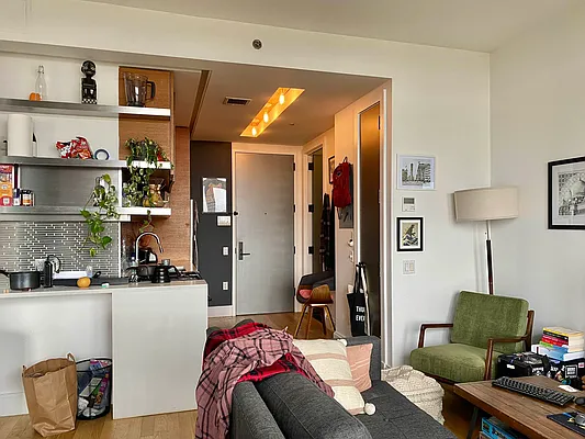 Rented by The KCI Group | media 23