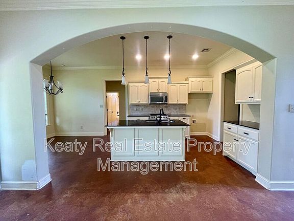 4th image of 115 Barataria Dr