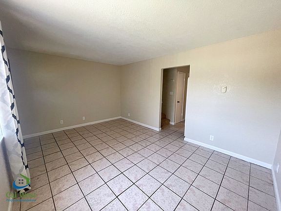 5th image of 5236 Snow Dr APT C