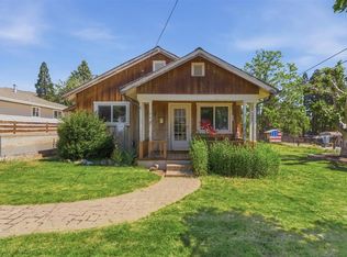 742 North St, Yreka, CA 96097