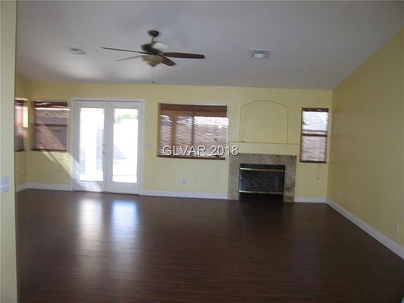 3rd image of 103 Vista Del Lago St