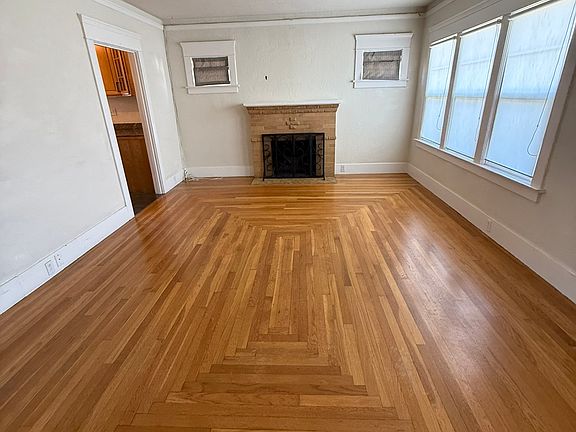 2nd image of 717 Palm Ave