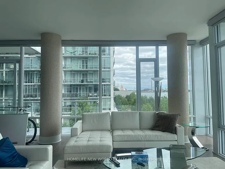 29 Queens Quay E #406 — Photo 9
