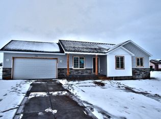 3700 E Pitney Way, Idaho Falls, ID 83401