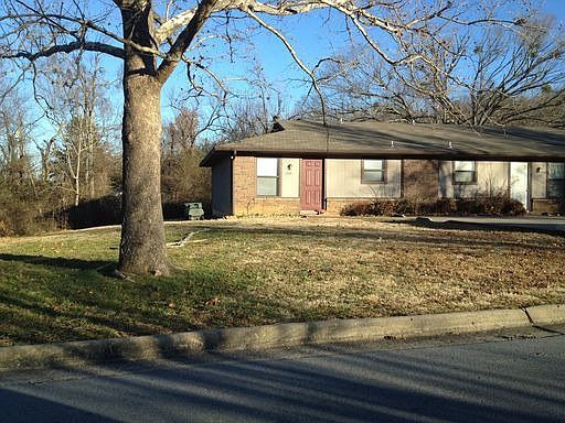 1st image of 1426 SE Farmers Dr