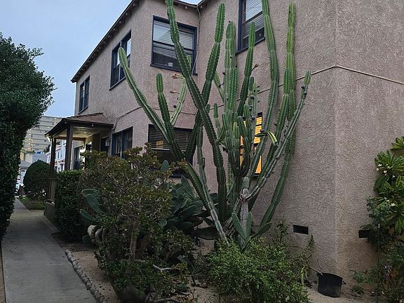 4th image of 949-957 1/2 Law St #949