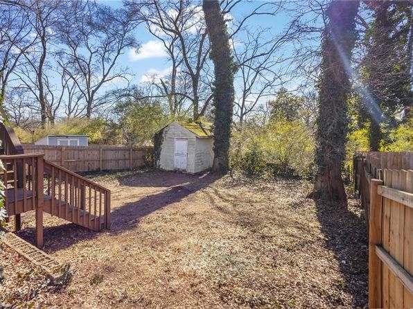 1327 Hosea L Williams Dr SE, Atlanta, GA 30317