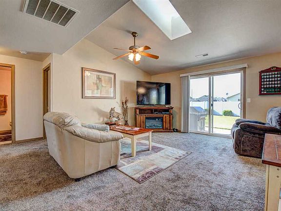 5th image of 9207 Jersey Dr
