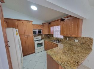 15478 SW 62nd St, Miami, FL 33193