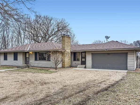 5485 Carmel Ln, Carver, MN 55315