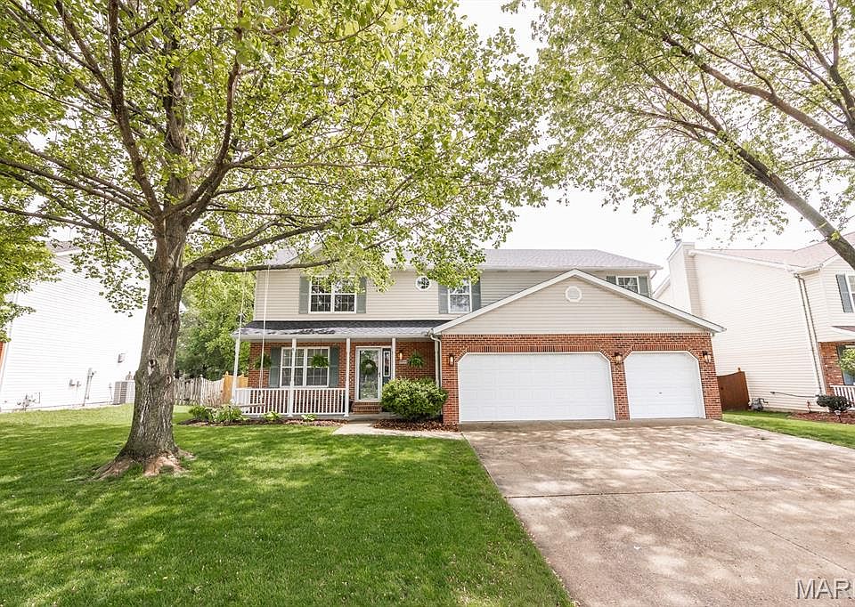 1st image of 1208 Clarendon Dr