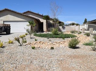 7100 El Cajon Dr, Hesperia, CA 92345