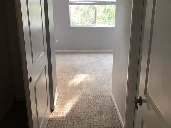 5th image of 503 225th Ln NE APT F203