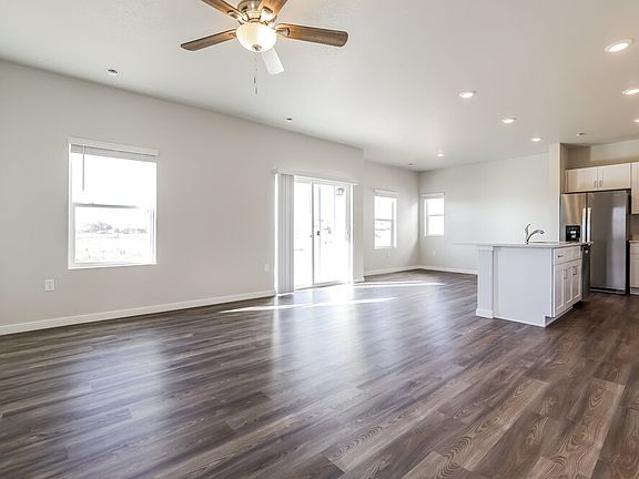 5th image of 2177 Flower Blossom Ave