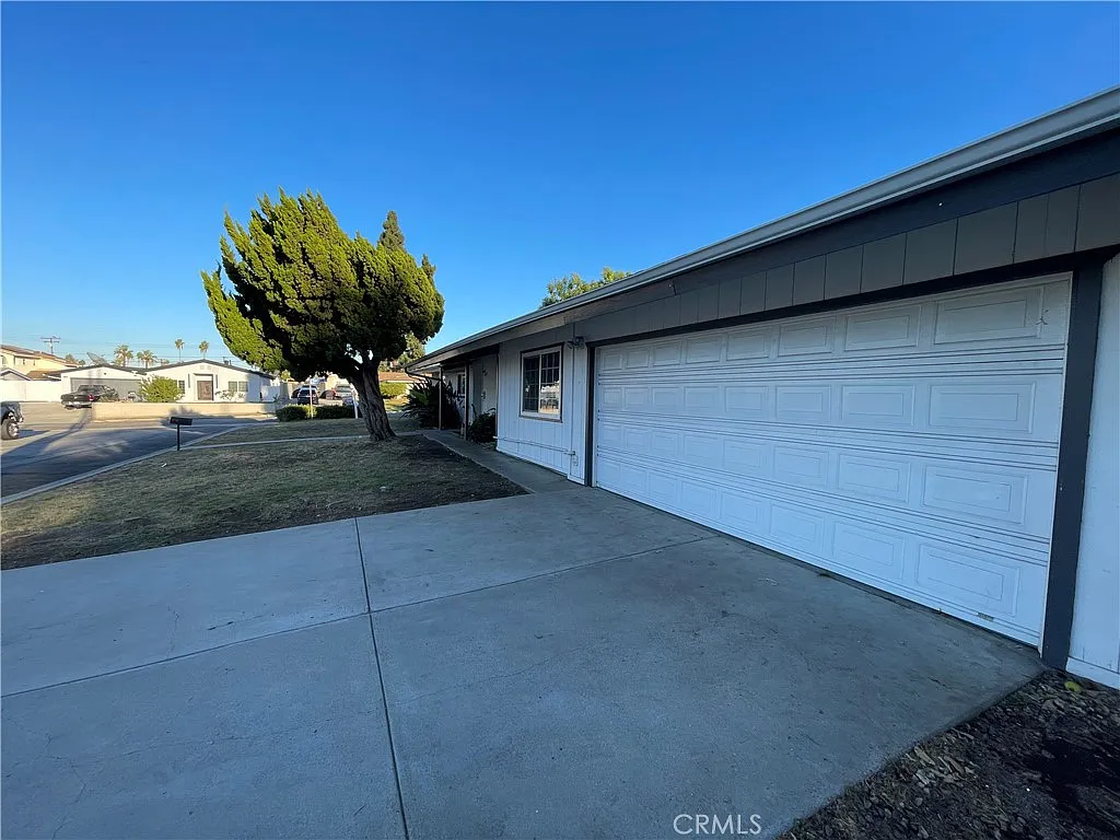 4 bed, 1522 sqft, $3,800 — Photo 2