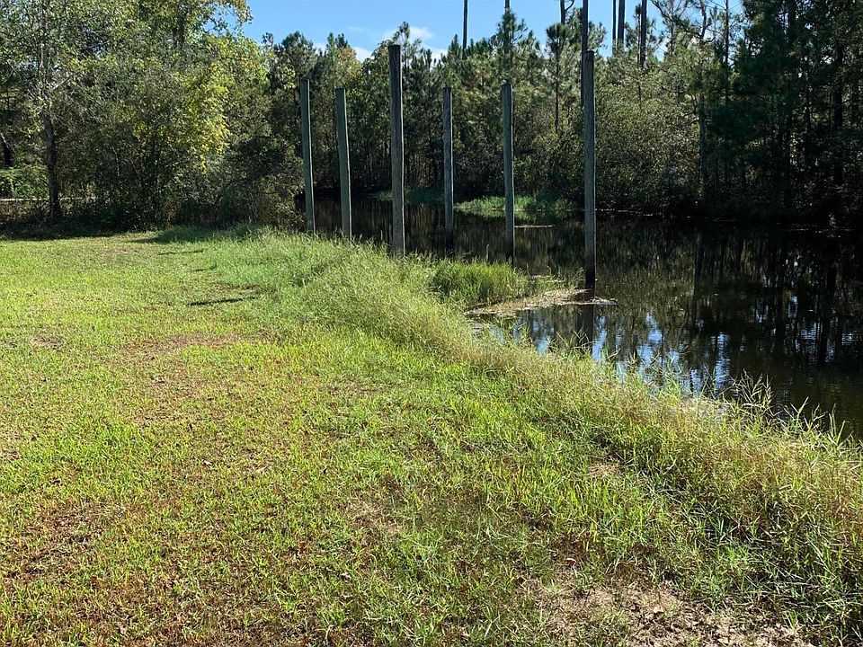 1st image of 10213 River Dr