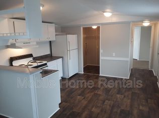 87 Leisure View Dr, East Flat Rock, NC 28726