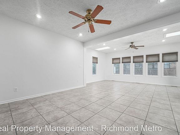 4th image of 7365 Sandy Ln
