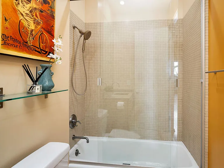 12411 Pacific Ave #101 — Photo 25