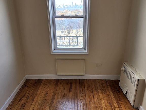 2nd image of 55 Austin Pl APT 6K