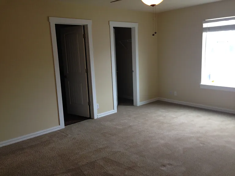 Large master bedroom with en-suite and walk in closet