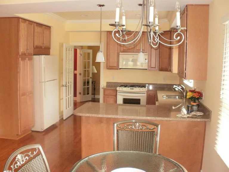 120 Hunters Way — Photo 3