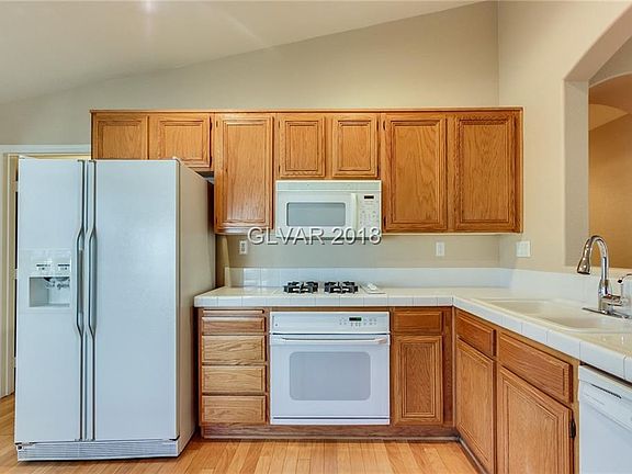 5th image of 1314 Healing Waters Ln